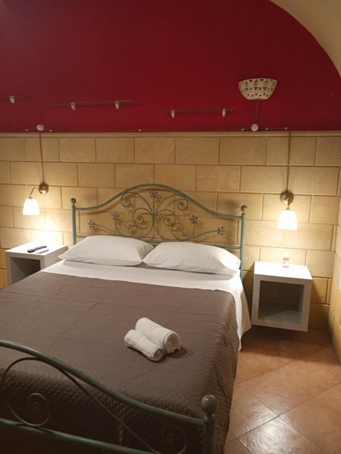 La Dimora Degli Dei Apartment Bari Luaran gambar